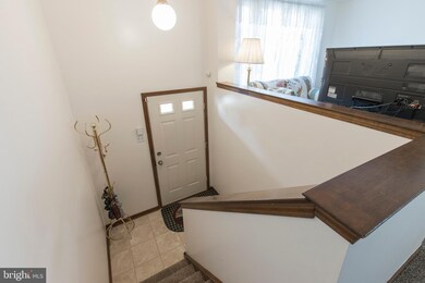 202 Patricia Ln, Secane, PA 19018 - photo 3