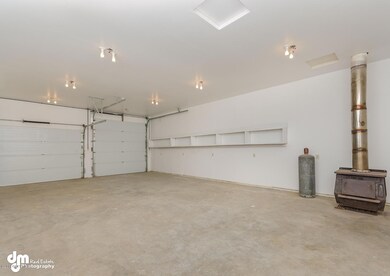 Garage/Shop Interior
