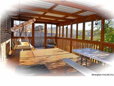 Large SCREENED PORCH.