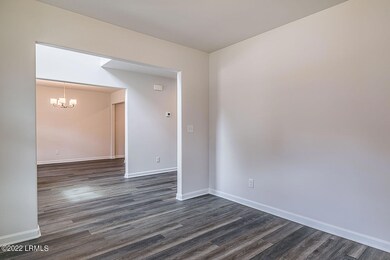 5 Living room