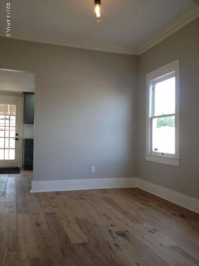 formal dining space