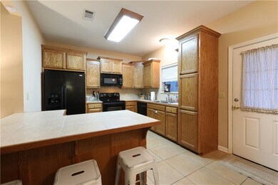 321 Shadow Creek Ave, Pineville, LA 71360 - photo 5