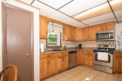 1001 Stafford St, Rochdale, MA 01542 - photo 5