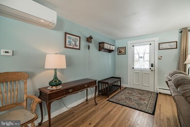 98 Macfarland Ave, Warminster, PA 18974 - photo 6