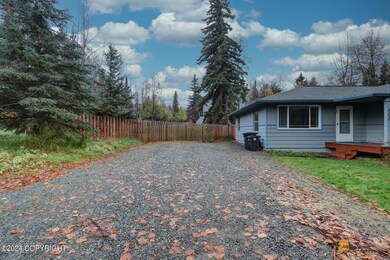 400 Aurora Dr, Anchorage, AK 99503 - photo 4
