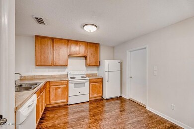 4656 Playschool Dr, Jacksonville, FL 32210 - photo 4