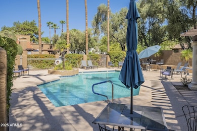 Community pool/spa