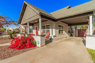 2229 N 21st Place, Phoenix, AZ 85006 - photo 4