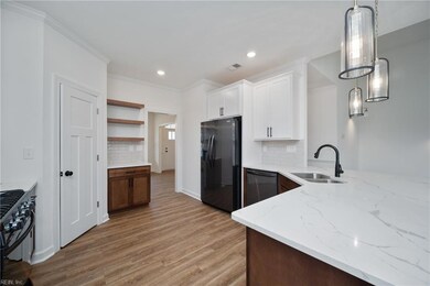 2221 Captiva Ln, Chesapeake, VA 23321 - photo 7