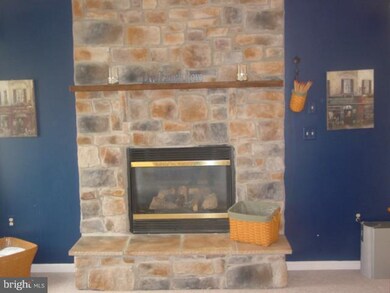 2972 Lodi Dr, Manchester, MD 21102 - photo 5