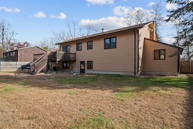 400 Cole Farm Rd, Warwick, RI 02889 - photo 6