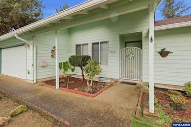 19235 SW Durell Ct, Beaverton, OR 97006 - photo 5