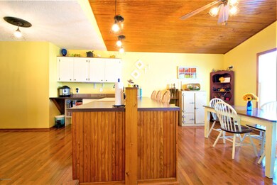 553 Bleemel Ln, Mount Washington, KY 40047 - photo 4