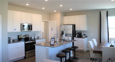 Photos shown may be an artist rendering, model home, or of the same model but located in a different Lennar subdivision due to current construction stage.