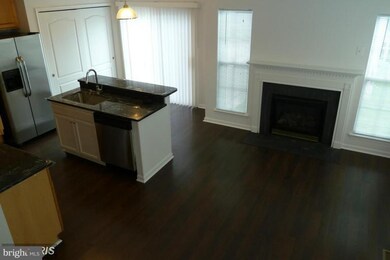 1326 Ring Bill Loop, Upper Marlboro, MD 20774 - photo 4