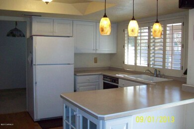KITCHEN 15022 N 22nd ln 001