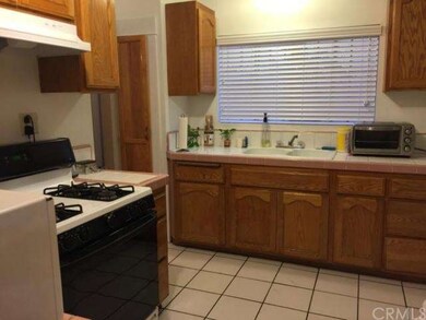 4612 W 17th St, Los Angeles, CA 90019 - photo 5