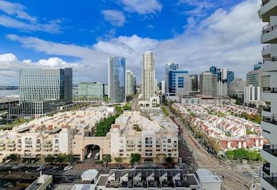 Park Place unit 1805, San Diego, CA 92101 - photo 2