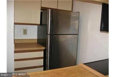 1645 Carriage House Terrace unit G, Silver Spring, MD 20904 - photo 6