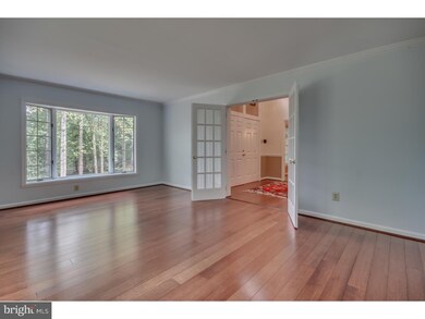 22 Colet Cir, Broomall, PA 19008 - photo 5