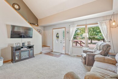 316 N Dwight St, Conrad, IA 50621 - photo 7