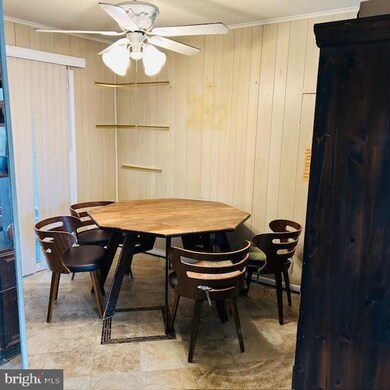 123 Canyon Place, Capitol Heights, MD 20743 - photo 4