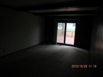 1728 Peardale Rd N, Columbus, OH 43229 - photo 7