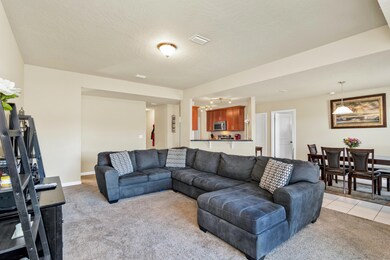 5248 Moore Loop, Crestview, FL 32536 - photo 7