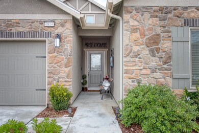 6814 E Robinson Ave, Fresno, CA 93727 - photo 4