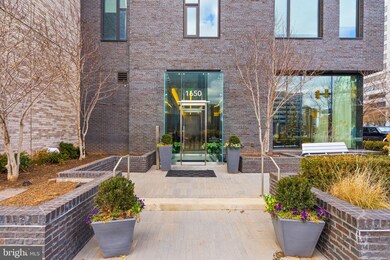 Verse unit 1807, McLean, VA 22102 - photo 2