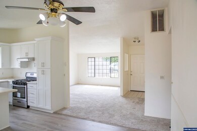 1281 Chrissy Ct S, Salem, OR 97306 - photo 6