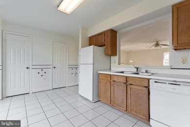 7347 Saint Thomas Loop, Manassas, VA 20109 - photo 7