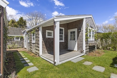 9 Lily St, Nantucket, MA 02554 - photo 4