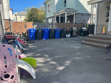 38 Garfield St, Central Falls, RI 02863 - photo 3