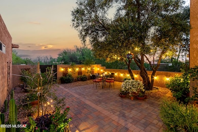 6601 N Foothills Dr, Tucson, AZ 85718 - photo 2