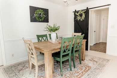 1603 S Jackson St, Brenham, TX 77833 - photo 6