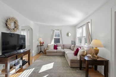 6-web-or-mls-5-summit-ave