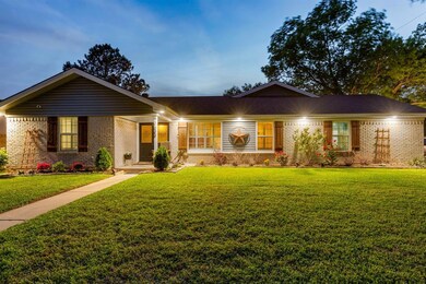 3633 Stephenson Dr, Bedford, TX 76021 - photo 2