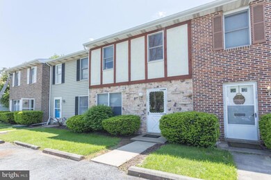 120 North Aly, Mount Joy, PA 17552 - photo 3