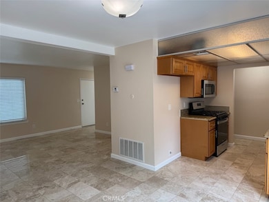 1115 Clark St, Riverside, CA 92501 - photo 4