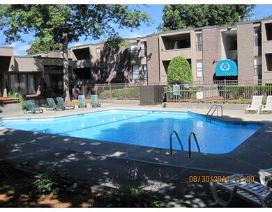 42 Shrewsbury Green Dr unit G, Shrewsbury, MA 01545 - photo 2