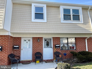 1004 Silver Ct, Hamilton Square, NJ 08690 - photo 2