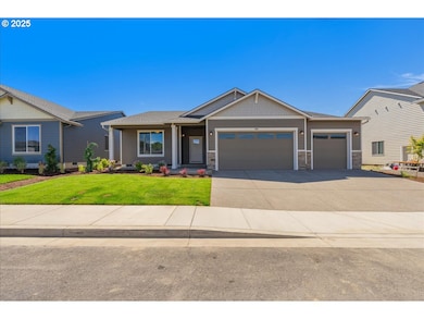 605 E Fourth St, Yamhill, OR 97148 - photo 2