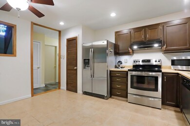 20721 Oriole Cir, Hagerstown, MD 21742 - photo 7