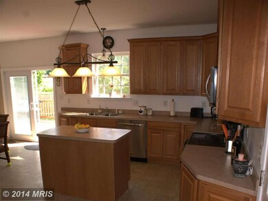 35348 Pine Ct, Mechanicsville, MD 20659 - photo 6