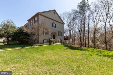 5731 Mason Bluff Dr, Burke, VA 22015 - photo 3