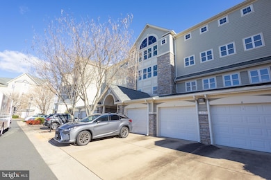 1621 Ladue Ct unit 301, Woodbridge, VA 22191 - photo 3