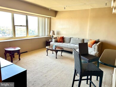 1504 1200 EAST Barclay Towers unit 1504, Cherry Hill, NJ 08034 - photo 7