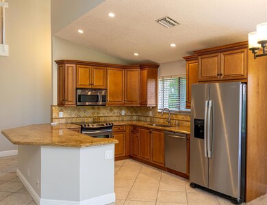 7326 Pinewalk Dr S unit 7326, Margate, FL 33063 - photo 6