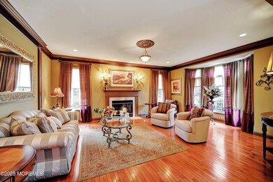 04-Living Room